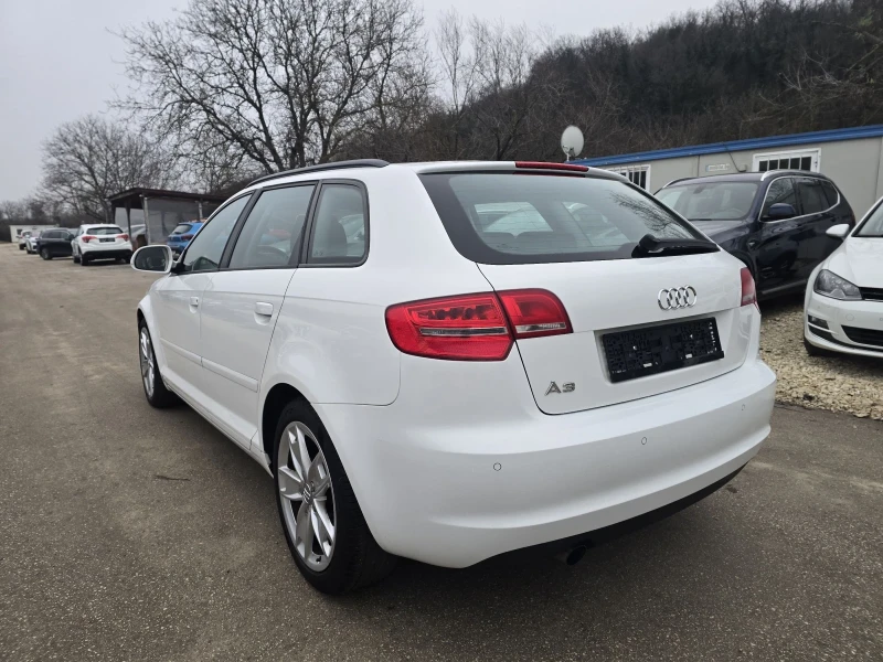 Audi A3 1.6TDI 105к.с Топ състояние , снимка 3 - Автомобили и джипове - 52827602