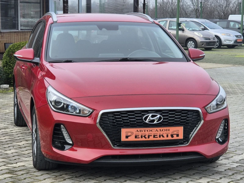 Hyundai I30 1.6crdi 110к.с., снимка 4 - Автомобили и джипове - 52846213