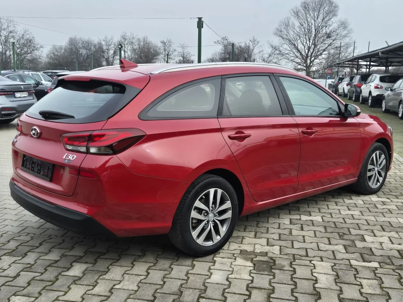 Hyundai I30 1.6crdi 110к.с., снимка 7 - Автомобили и джипове - 52846213