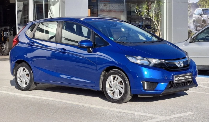 Honda Jazz 1.3 i-VTEC Comfort MT, снимка 4 - Автомобили и джипове - 52874373