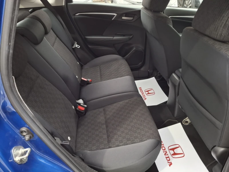 Honda Jazz 1.3 i-VTEC Comfort MT, снимка 17 - Автомобили и джипове - 52874373