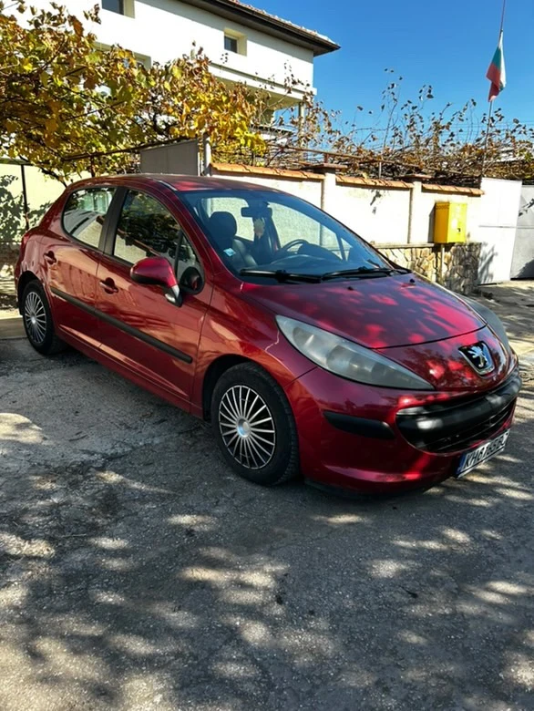 Peugeot 207 Бензин/газ, снимка 3 - Автомобили и джипове - 47739234