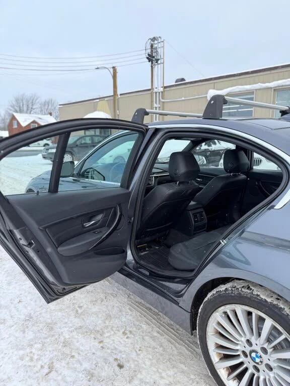 BMW 328 328i xDrive* АвтоКредит* (Цена до БГ) , снимка 7 - Автомобили и джипове - 53381632