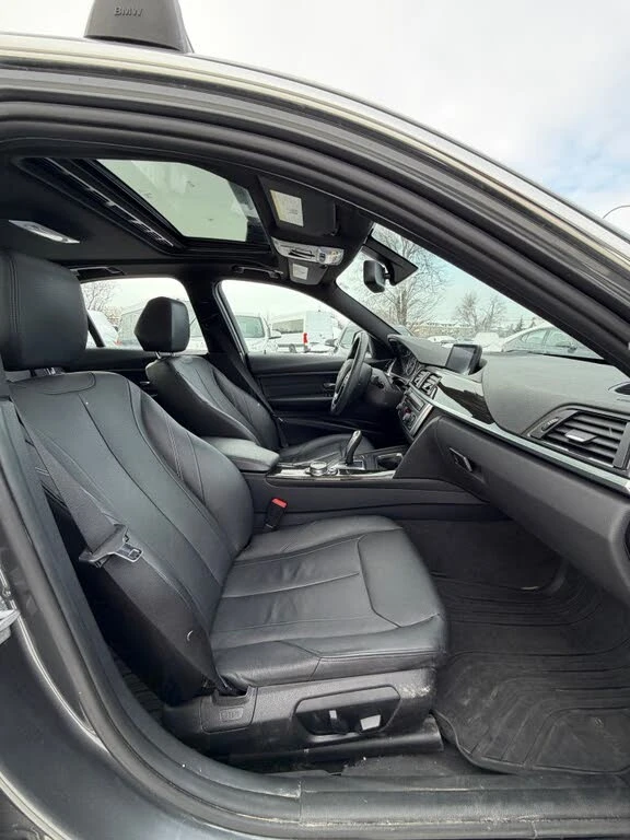 BMW 328 328i xDrive* АвтоКредит* (Цена до БГ) , снимка 8 - Автомобили и джипове - 53381632