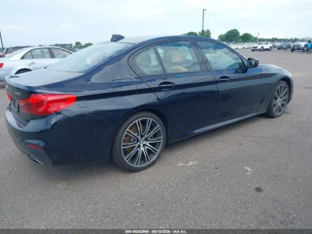 BMW 540 xDrive* M-Sport* HARMAN KARDON* ПОДГРЕВ* ШИБИДАХ* , снимка 4 - Автомобили и джипове - 55473414