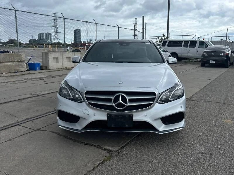 Mercedes-Benz E 350 * 4MATIC * ОБДУХВАНЕ * PANO * CARFAX , снимка 3 - Автомобили и джипове - 55816827