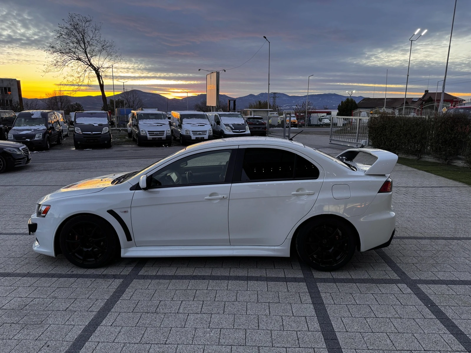 Mitsubishi Lancer Evolution X  - изображение 4