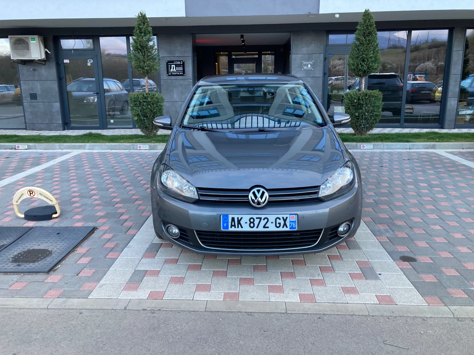 VW Golf 2.0TDI AVTOMATIK - изображение 2
