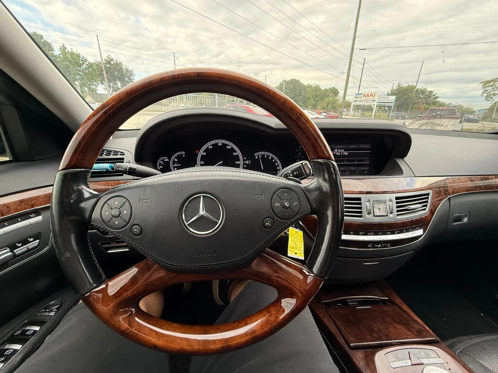 Mercedes-Benz S 500  - изображение 10