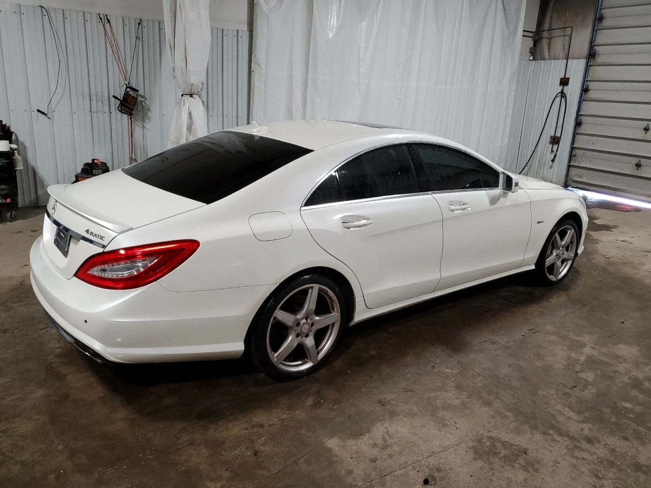 Mercedes-Benz CLS 500  - изображение 3