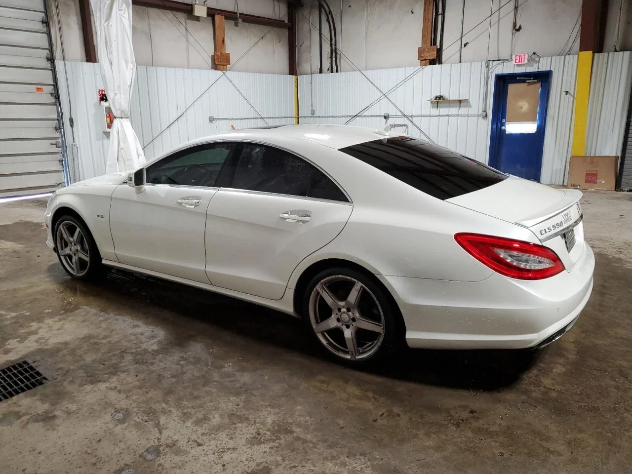 Mercedes-Benz CLS 500  - изображение 4