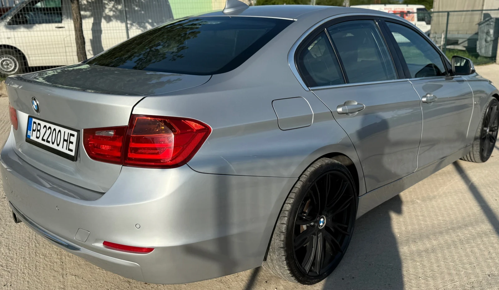 BMW 330 330d - изображение 5