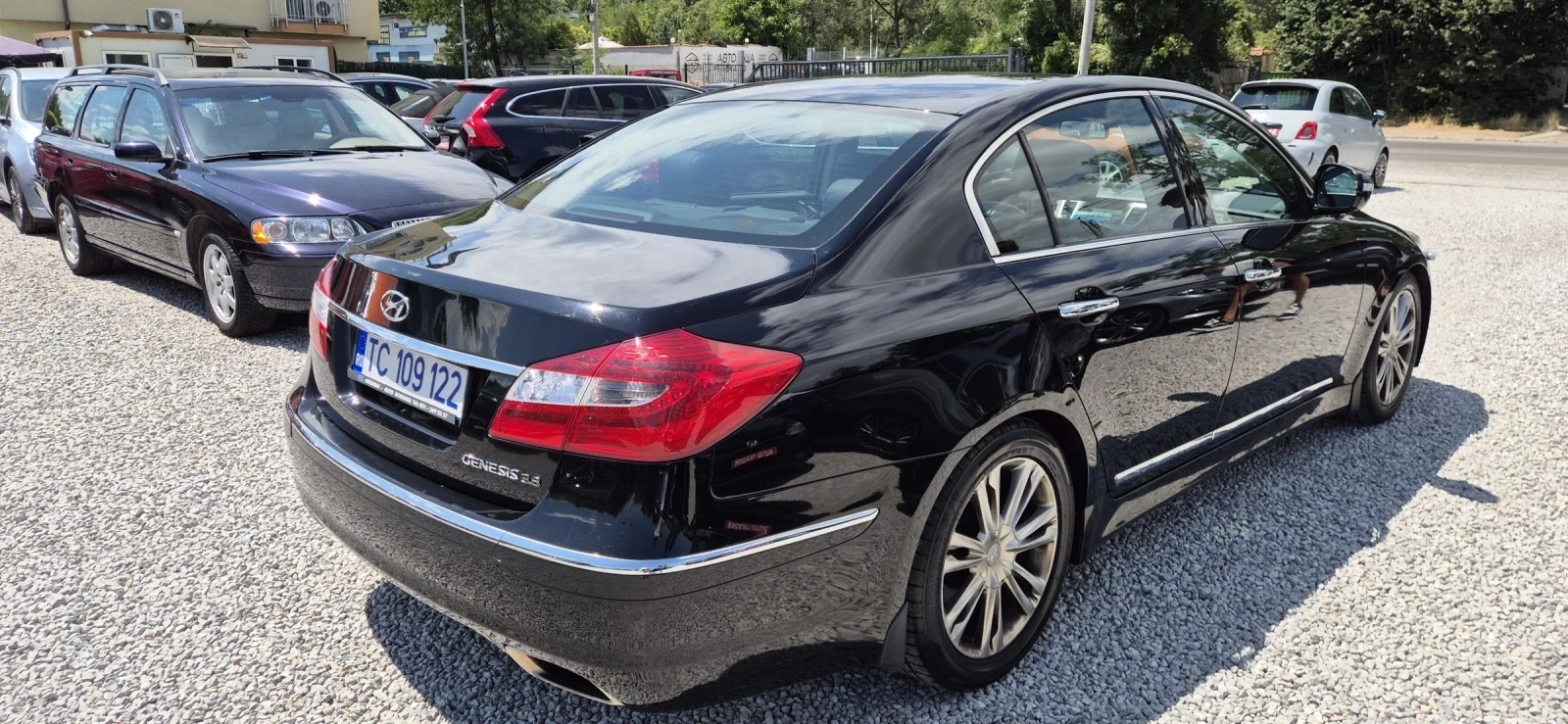 Hyundai Genesis 3.8-246кс.автомат - изображение 6