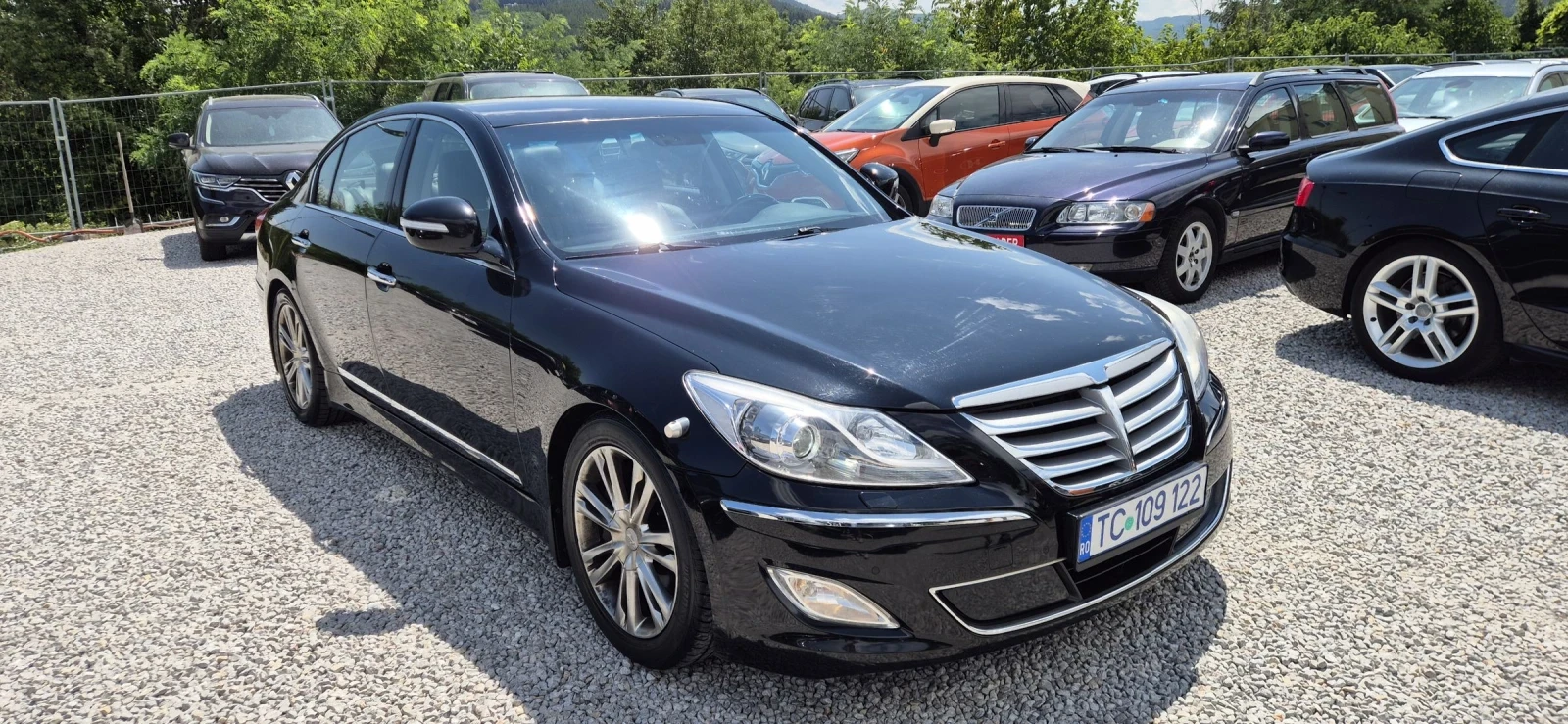 Hyundai Genesis 3.8-246кс.автомат - изображение 4