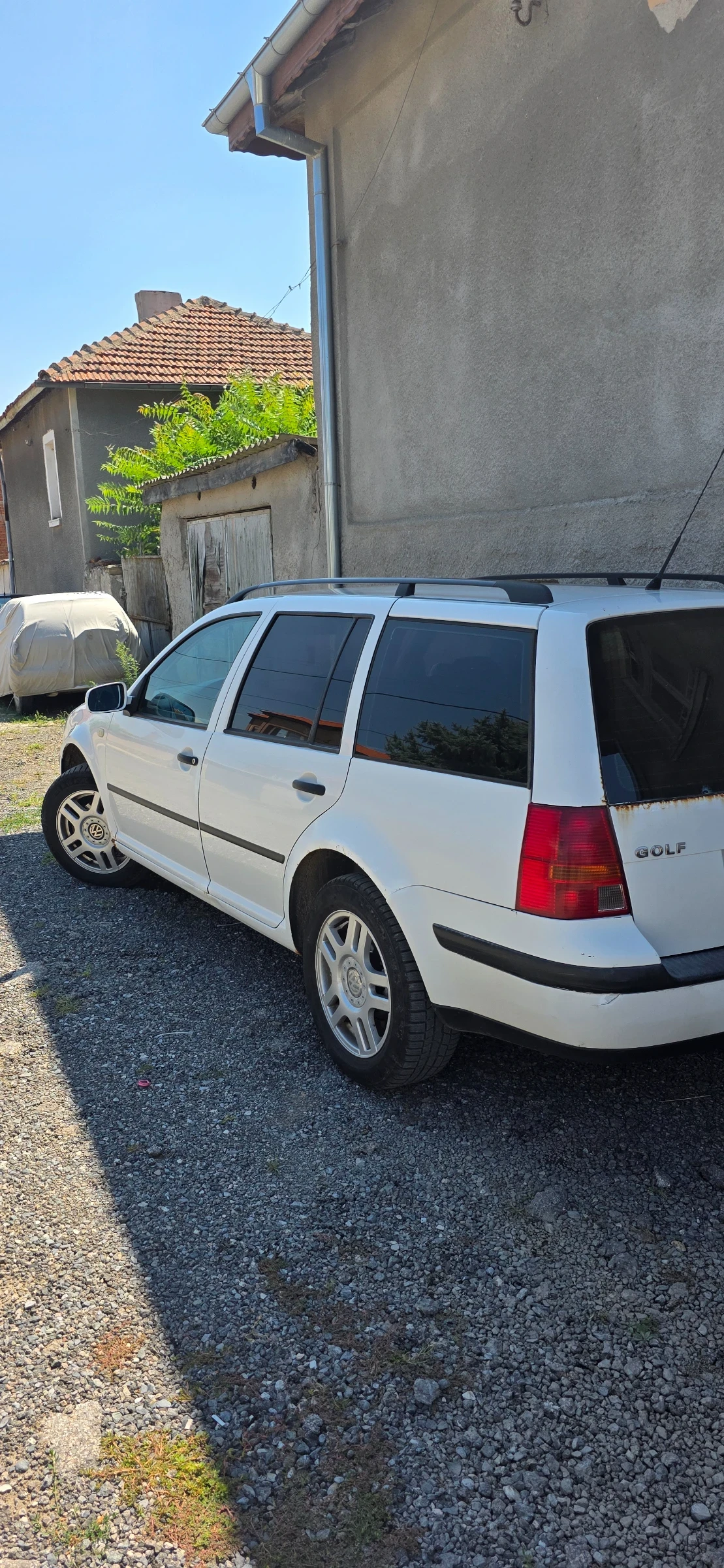VW Golf 1.9 tdi 4/4 - изображение 4