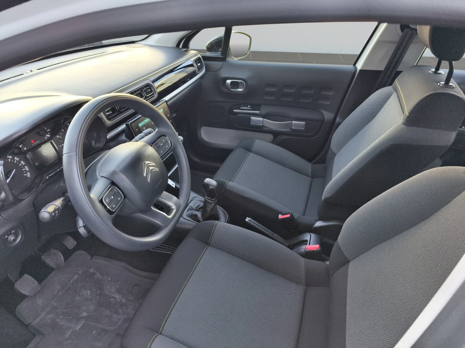 Citroen C3 1.2 PureTech 82 Е6 BVM5/1811R09 - изображение 10