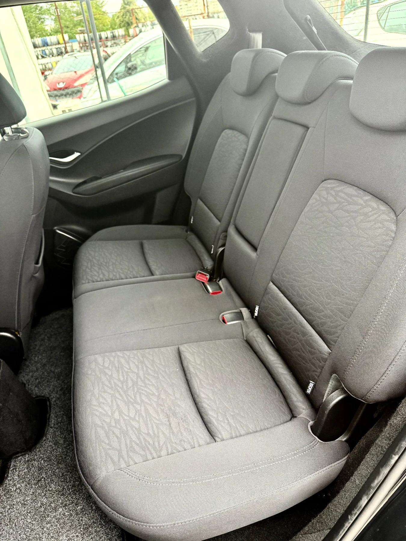 Hyundai Ix20 1.6i  5 | Mobile.bg   13