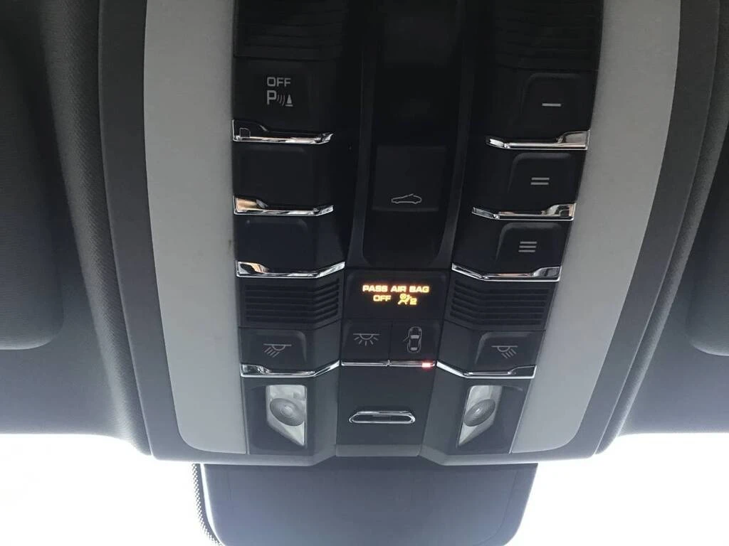 Porsche Panamera * 4 NAVIGATION TOIT OUVRANT AWD * CARFAX * ���� �� | Mobile.bg � ����������� 15