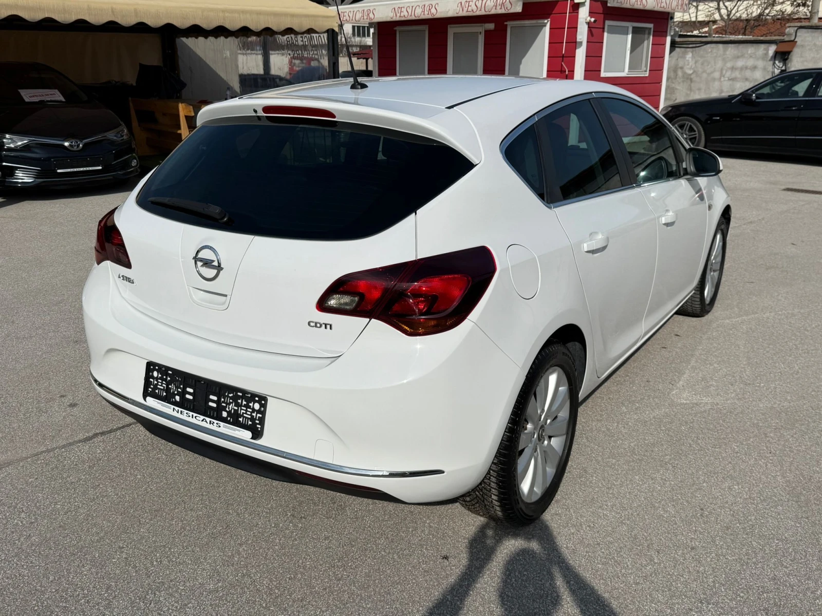 Opel Astra 1.7d FACE 6ск. 131к.с. COSMO !! ТОП СЪСТОЯНИЕ!, снимка 5 - Автомобили и джипове - 53708651