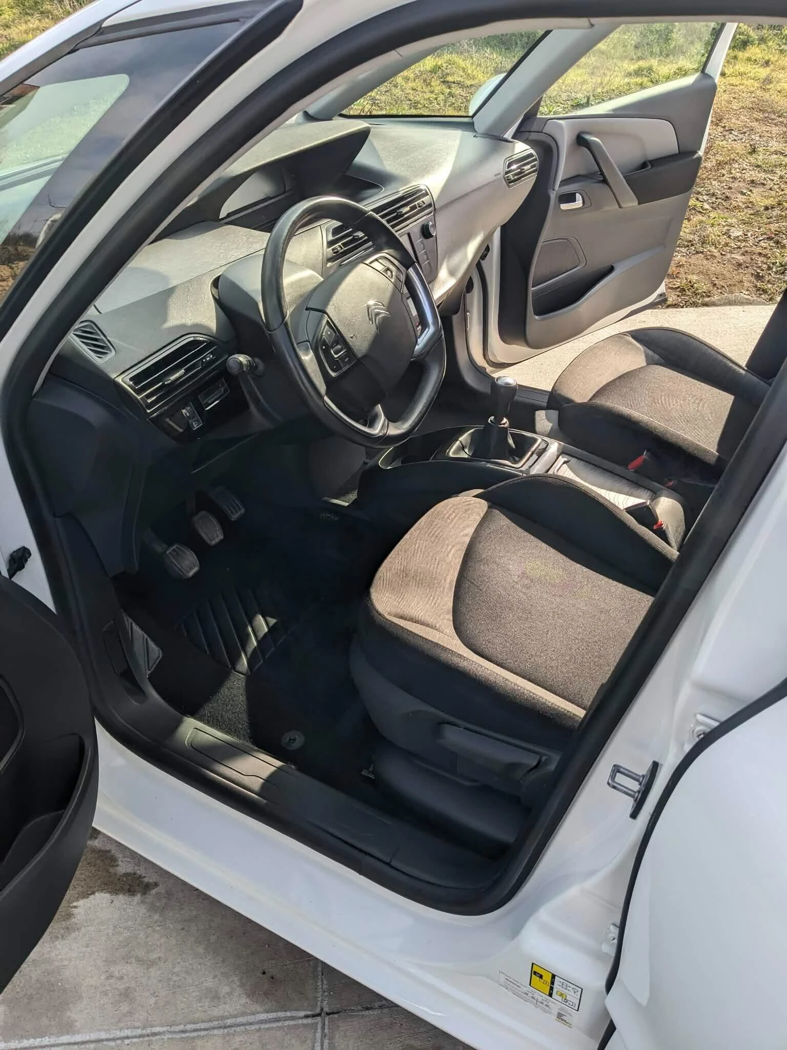 Citroen C4 Picasso, снимка 8 - Автомобили и джипове - 53758760