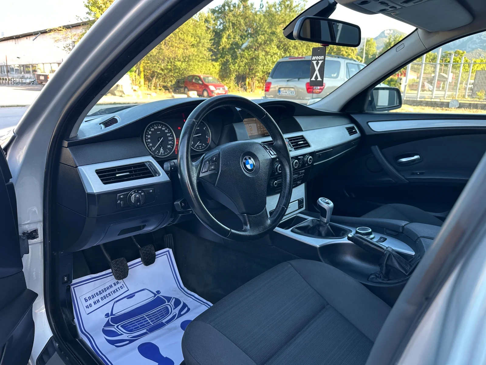 BMW 520 520d-FACE NAVI, снимка 9 - Автомобили и джипове - 53954505