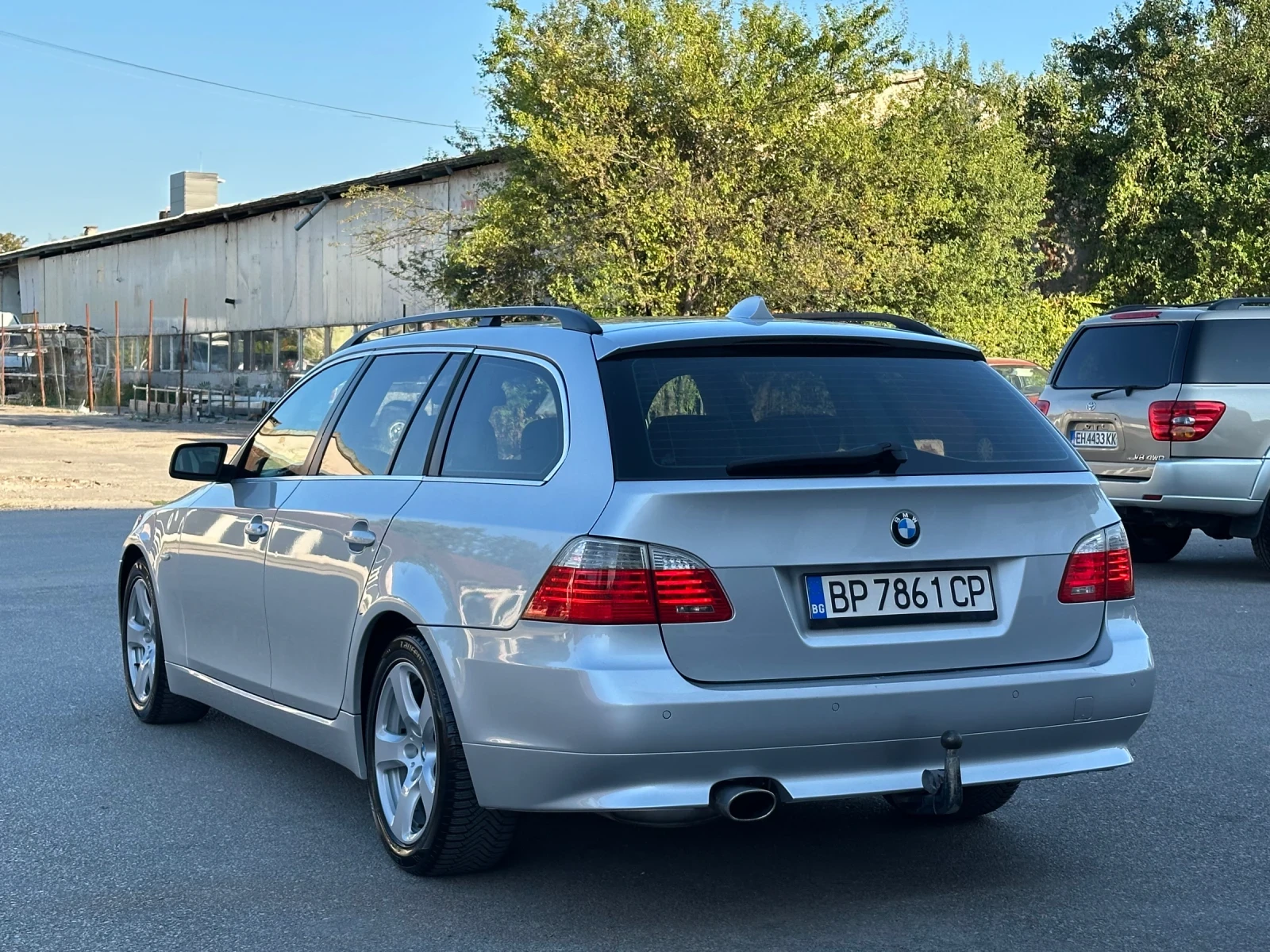 BMW 520 520d-FACE NAVI, снимка 3 - Автомобили и джипове - 53954505