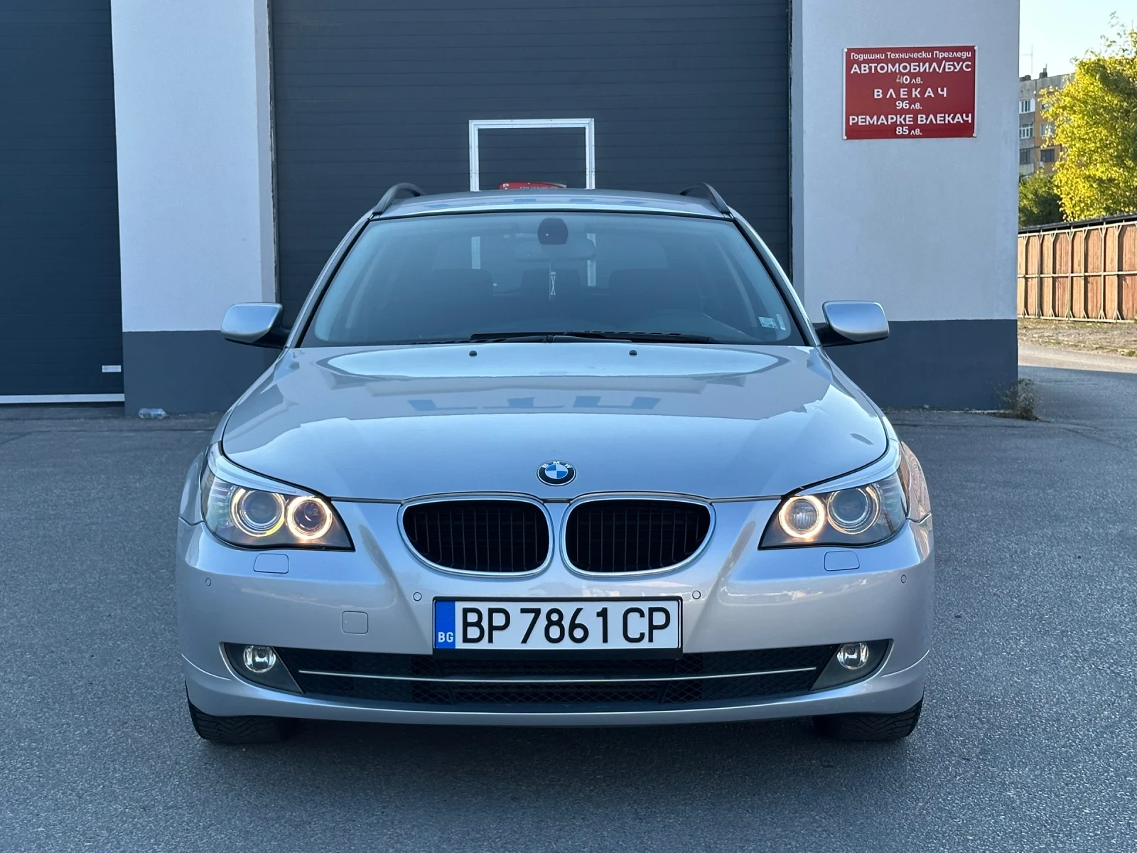 BMW 520 520d-FACE NAVI, снимка 8 - Автомобили и джипове - 53954505