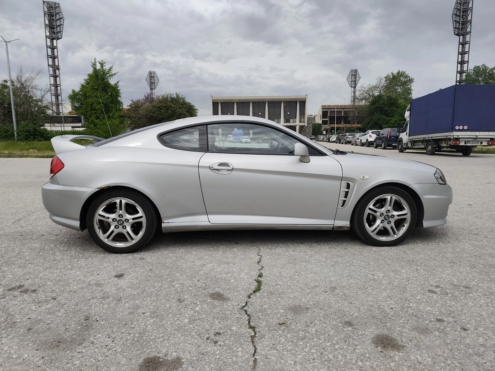 Hyundai Coupe Tiburon, снимка 8 - Автомобили и джипове - 54479541