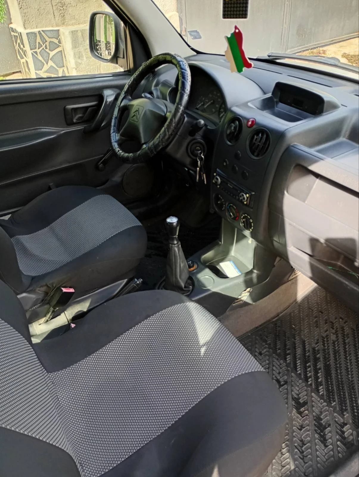 Citroen Berlingo 1.4i ГАЗ, снимка 5 - Автомобили и джипове - 54567661