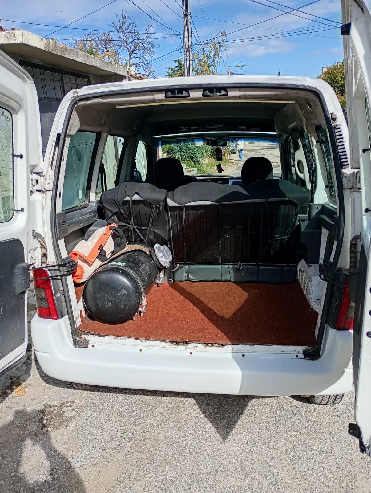 Citroen Berlingo 1.4i ГАЗ, снимка 4 - Автомобили и джипове - 54567661