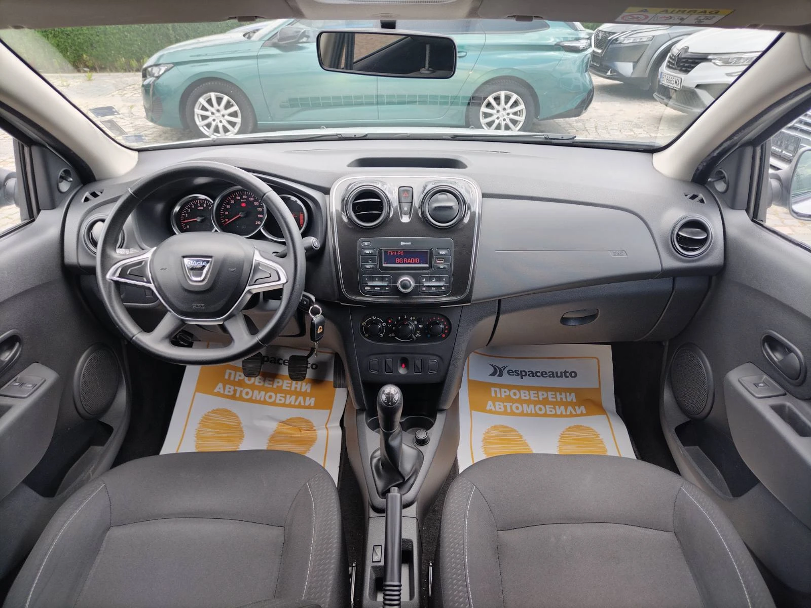 Dacia Logan 1.5 dCi/75к.с/MCV, снимка 9 - Автомобили и джипове - 54602305
