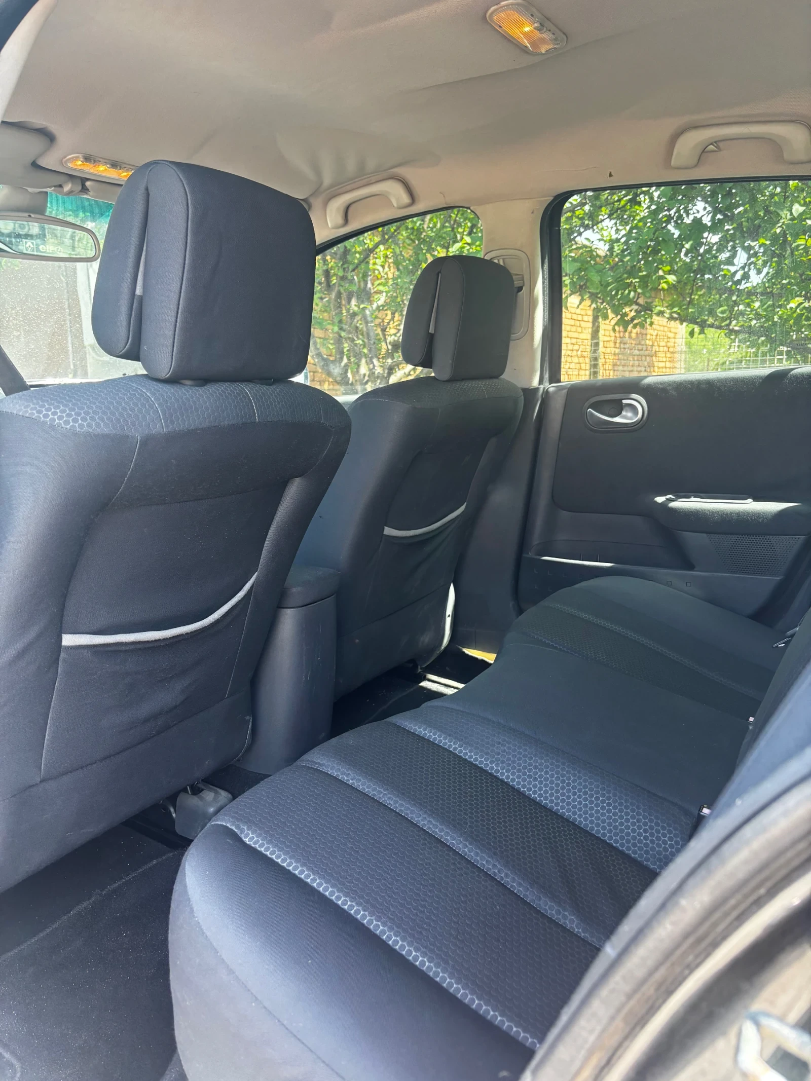 Renault Megane 1.6, снимка 10 - Автомобили и джипове - 54669315