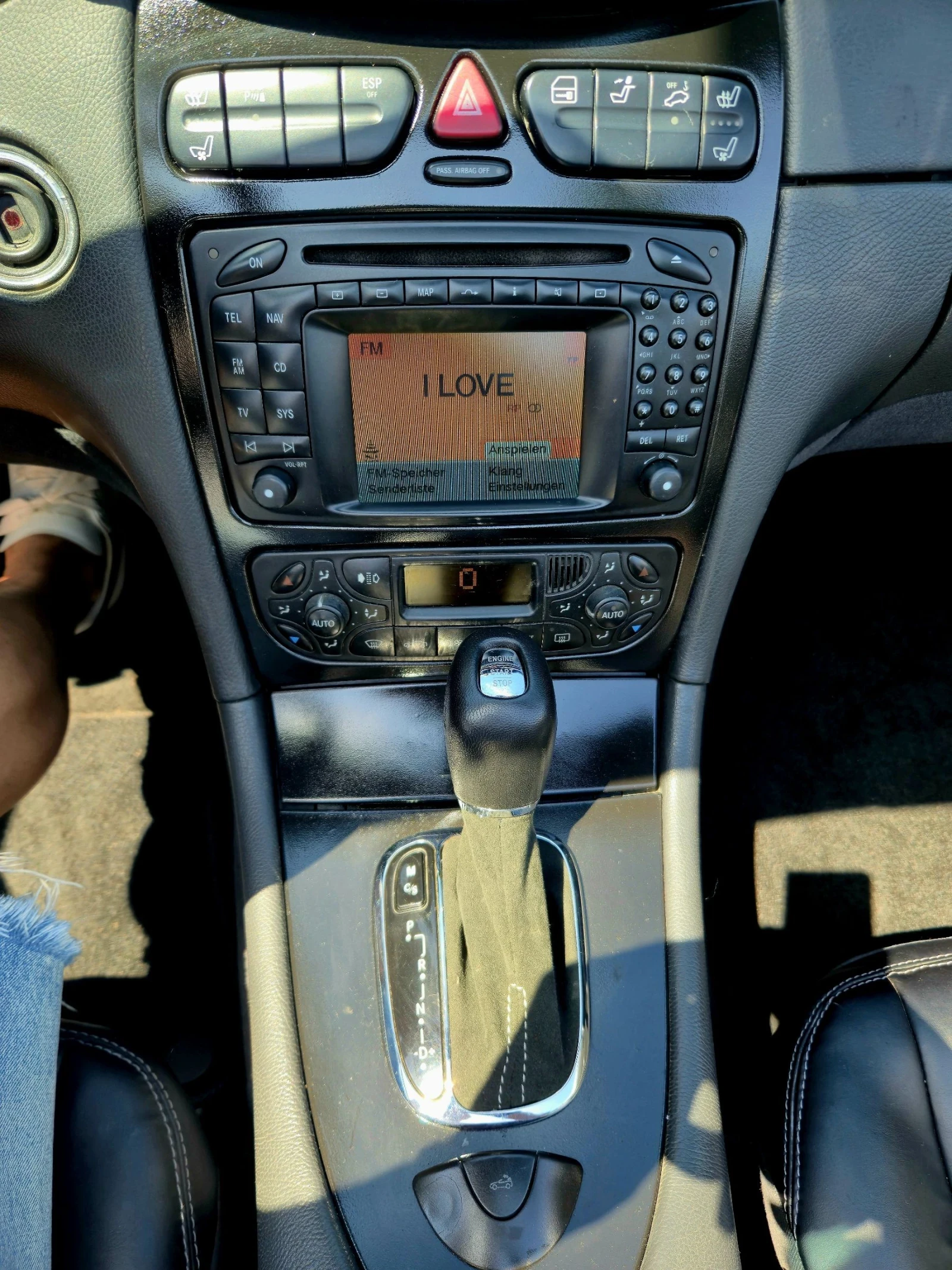 Mercedes-Benz CLK 55 AMG AMG, снимка 11 - Автомобили и джипове - 54700423