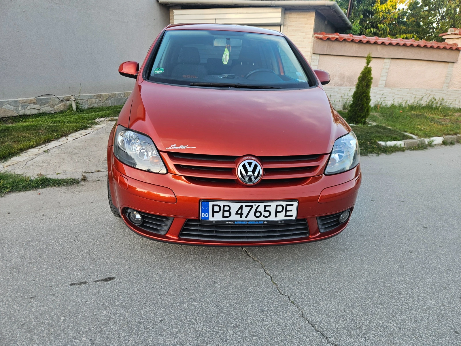 VW Golf Plus 1.9 TDI klina, снимка 8 - Автомобили и джипове - 54722815