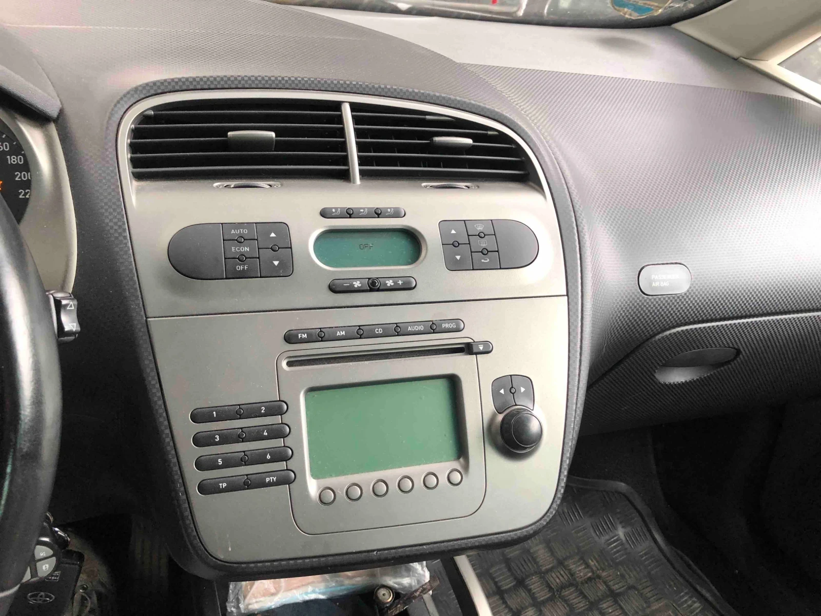 Seat Altea 1.9 TDI, снимка 7 - Автомобили и джипове - 55023433