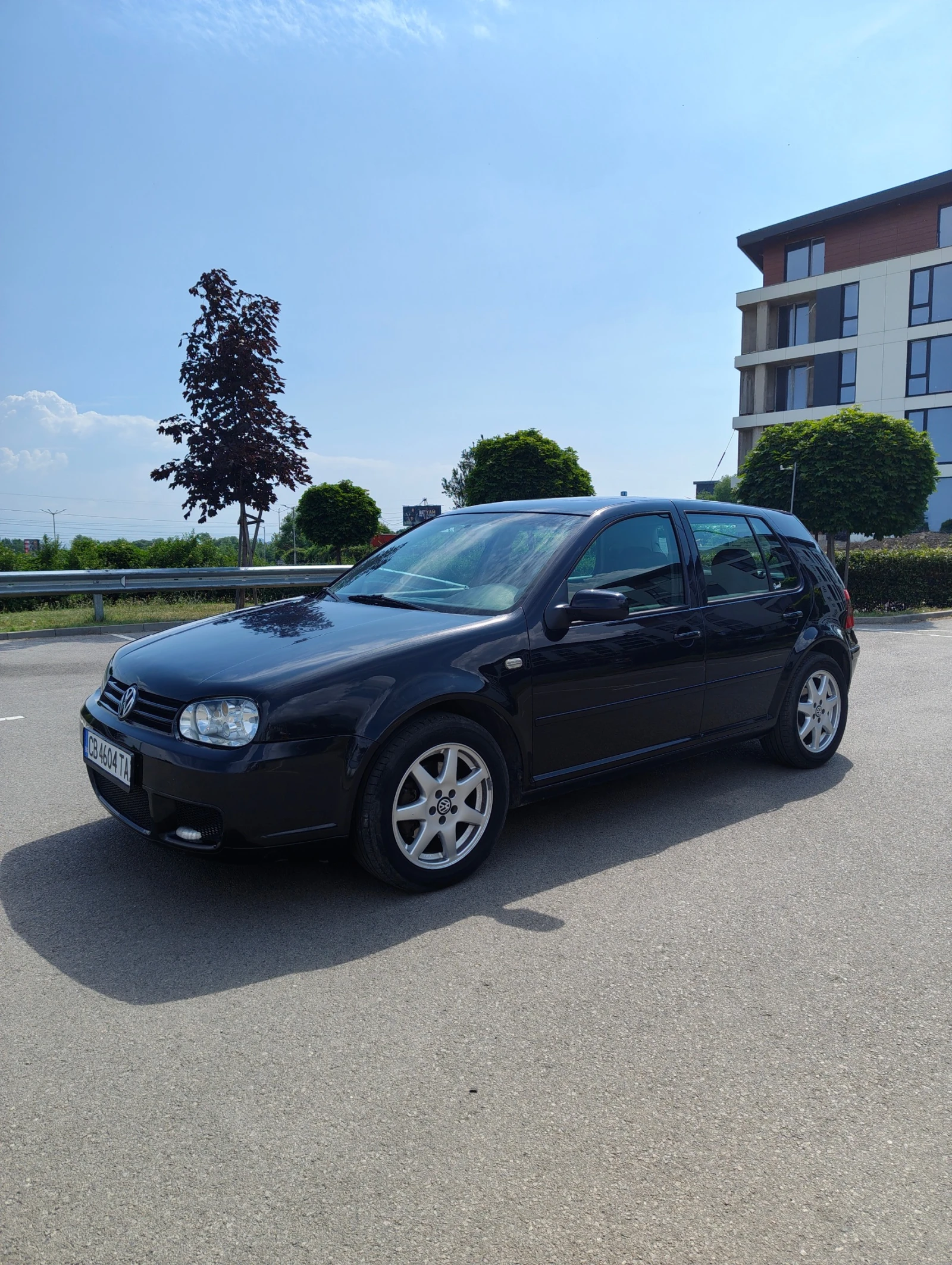 VW Golf 1.8T 260HP, снимка 3 - Автомобили и джипове - 55128592