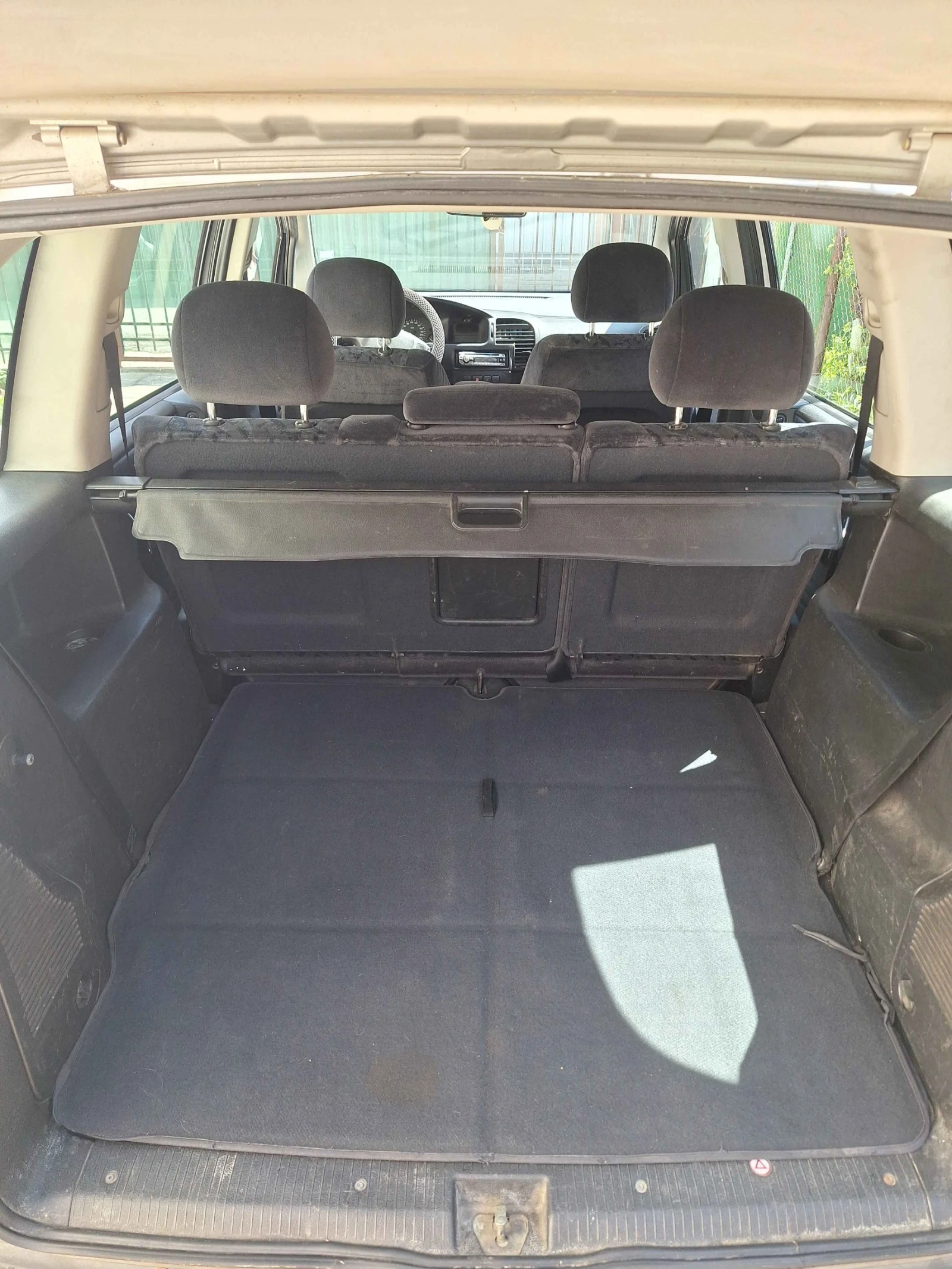 Opel Zafira, снимка 7 - Автомобили и джипове - 55225618
