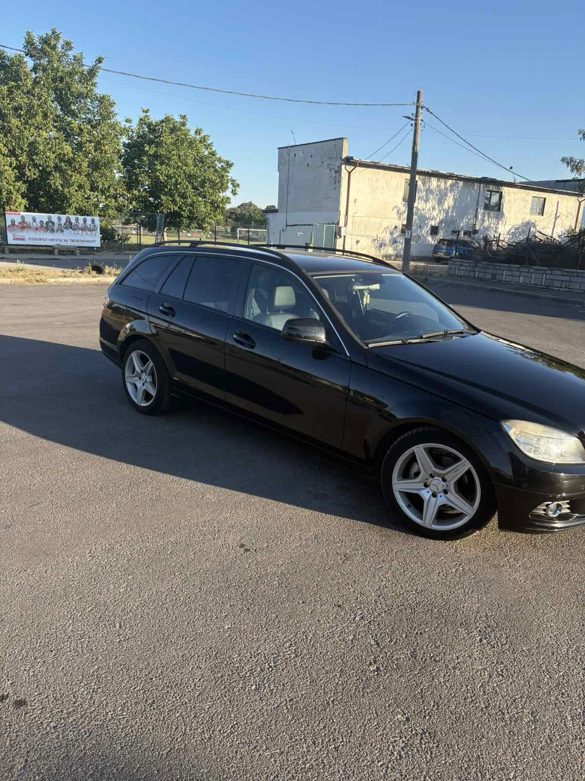 Mercedes-Benz C 200, снимка 2 - Автомобили и джипове - 55711414