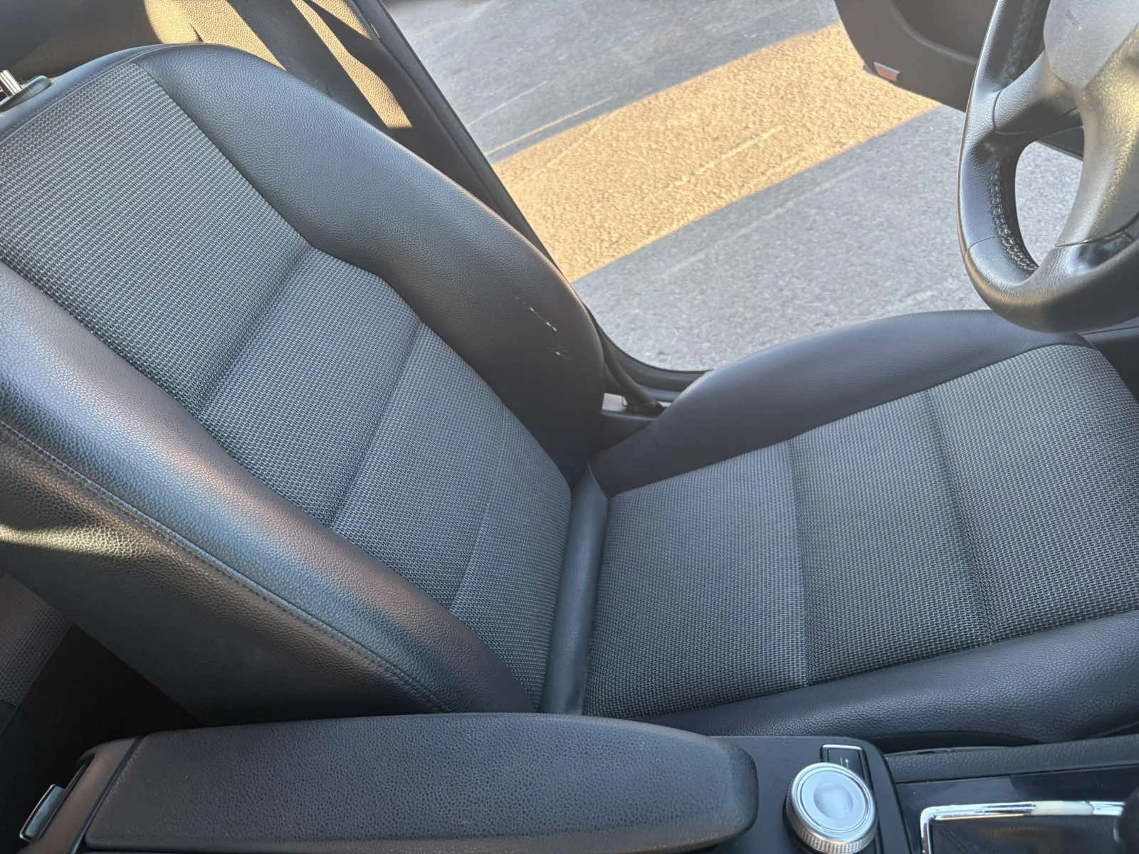 Mercedes-Benz C 200, снимка 12 - Автомобили и джипове - 55711414