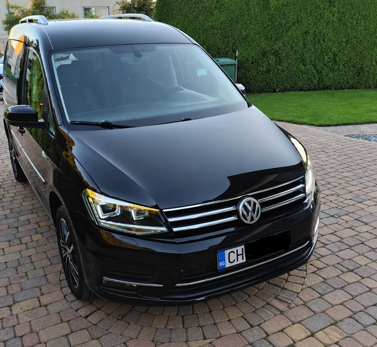 VW Caddy 2.0TDI DSG, снимка 3 - Автомобили и джипове - 56308182