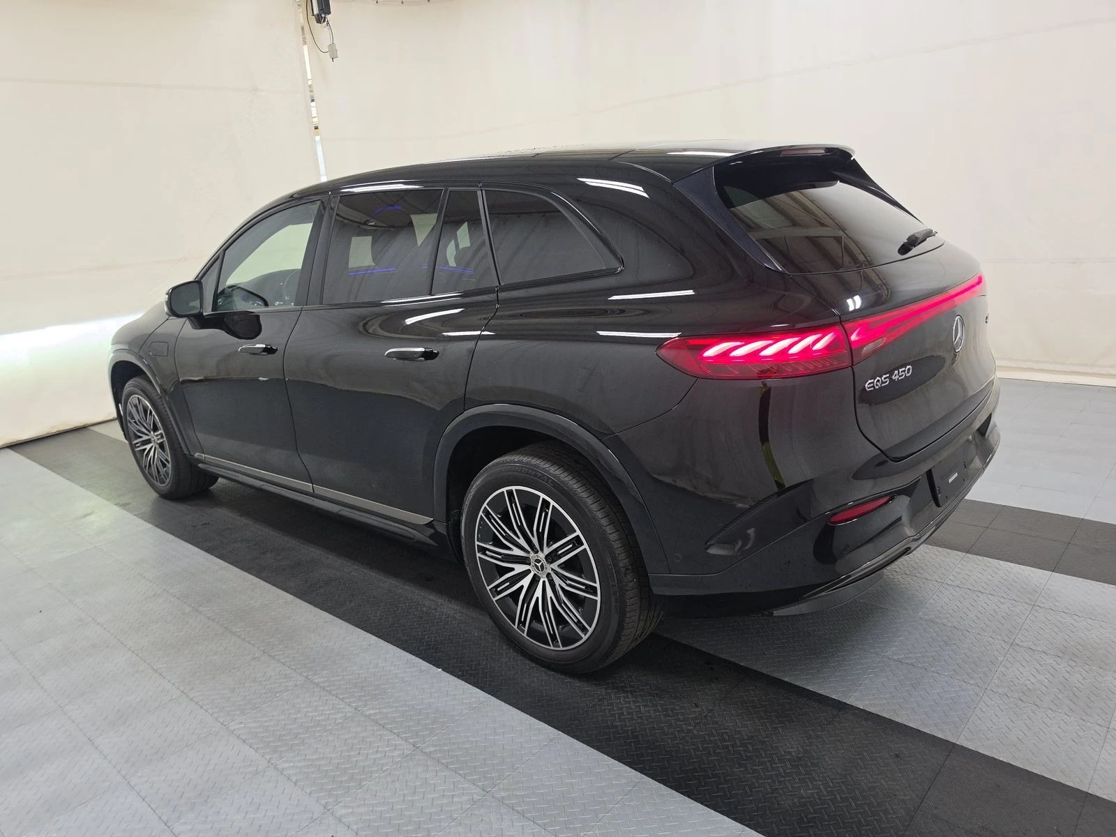 Mercedes-Benz EQS 450 SUV Hyper Screen, снимка 5 - Автомобили и джипове - 56359718