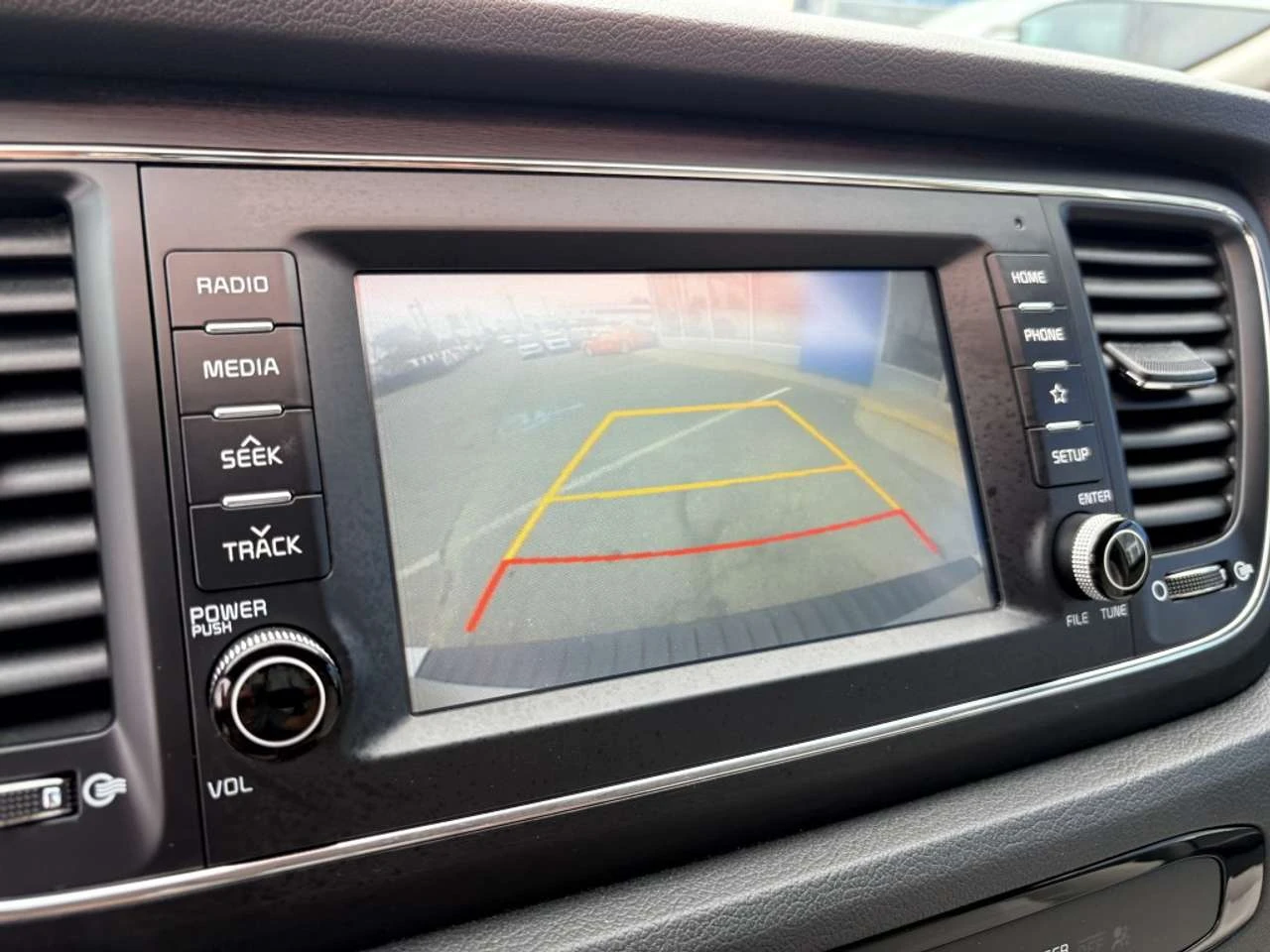 Kia Sedona 8 PASSAGERS / LX+ , снимка 10 - Автомобили и джипове - 56636291