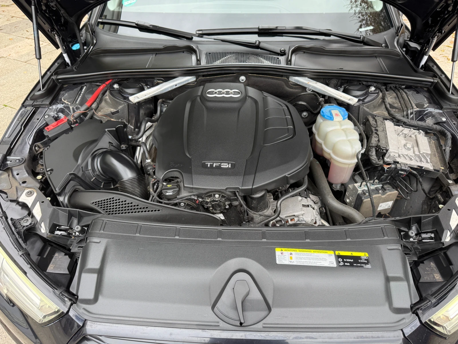 Audi A4 2.0tfsi Matrix B&Olufsen Distronic, снимка 17 - Автомобили и джипове - 56746868