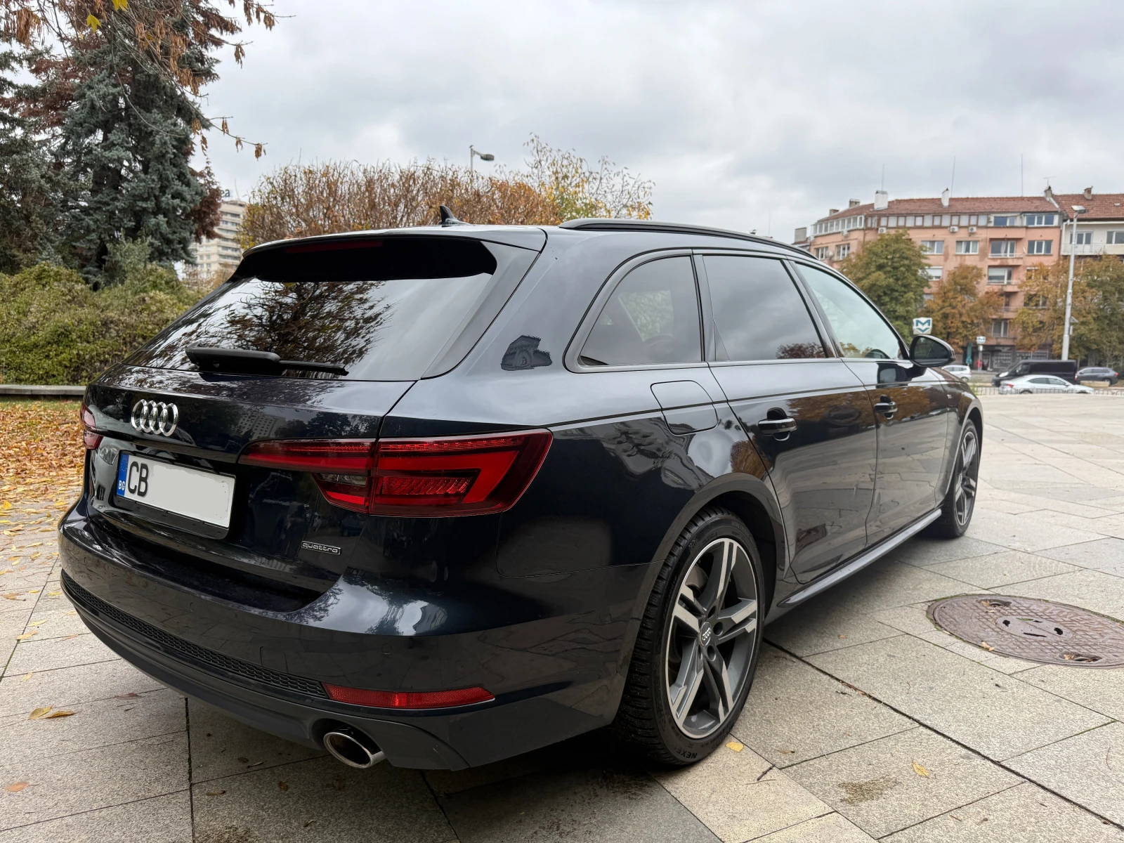 Audi A4 2.0tfsi Matrix B&Olufsen Distronic, снимка 7 - Автомобили и джипове - 56746868