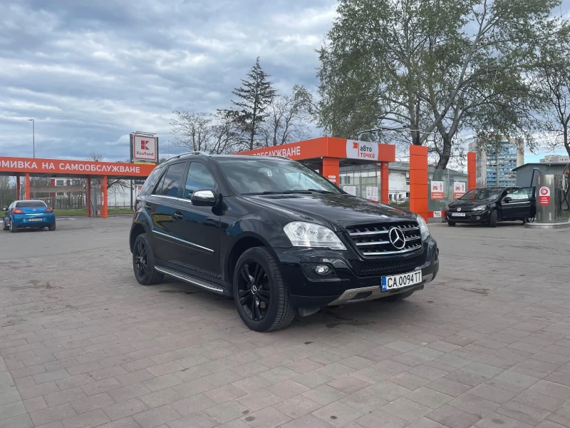 Mercedes-Benz ML 350 3.5 Дизел, снимка 1 - Автомобили и джипове - 48604335