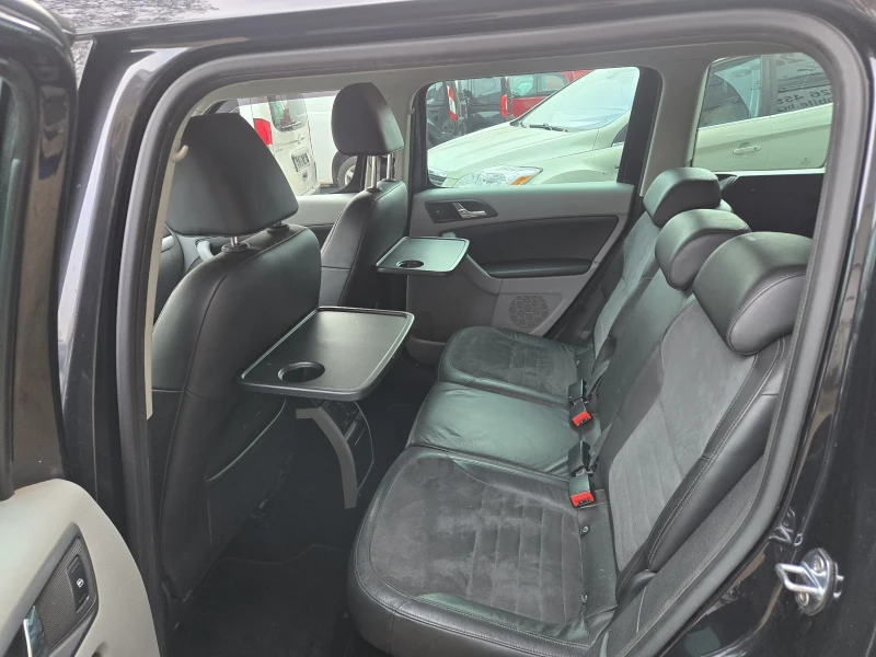 Skoda Yeti 1.8 бензин 4X4, снимка 6 - Автомобили и джипове - 52448527