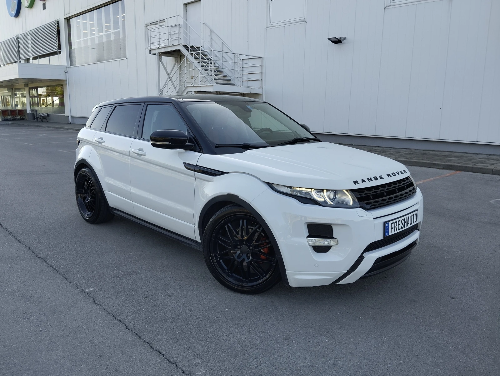 Land Rover Range Rover Evoque 2.2D Панорама Кожа 4х4 | Mobile.bg — изображение 1