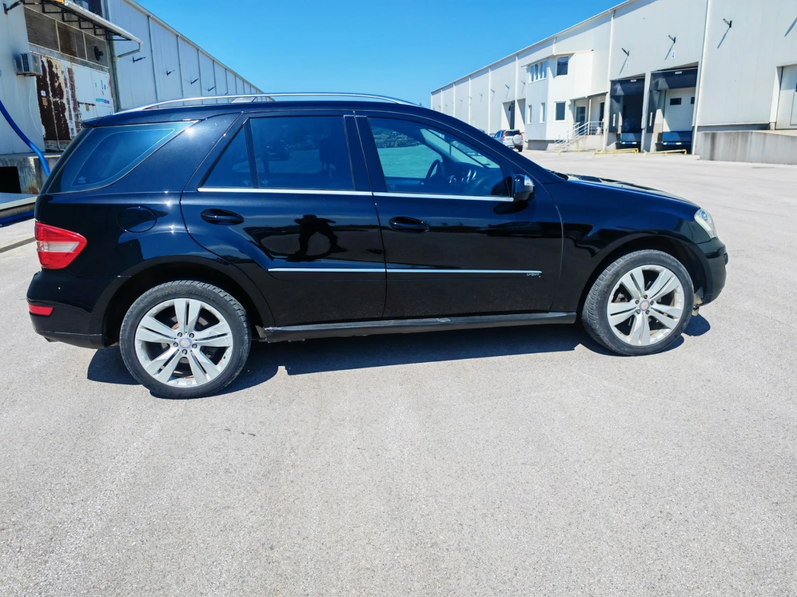 Mercedes-Benz ML 350  - изображение 6