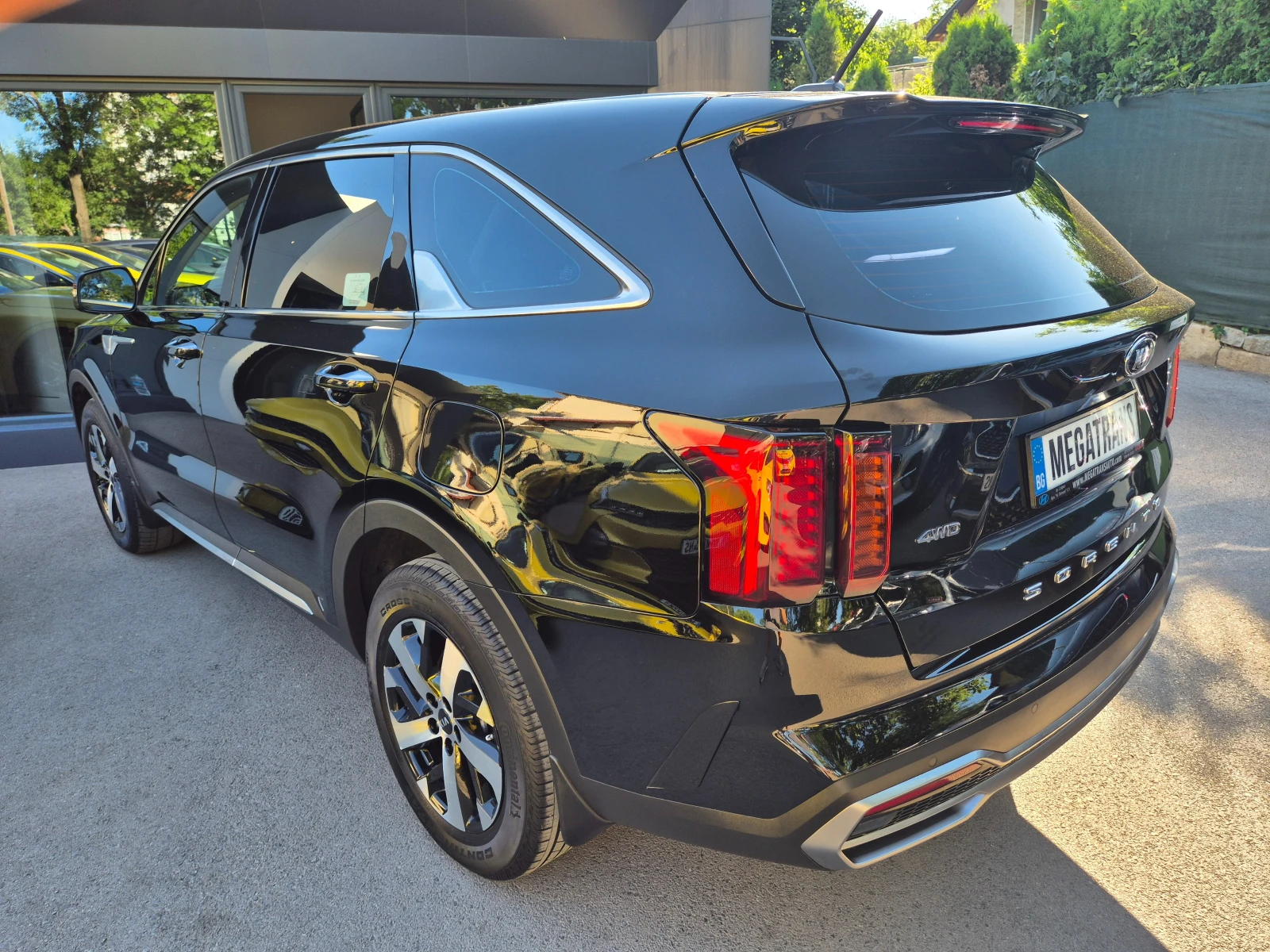Kia Sorento 2.2 CRDI 4X4 - изображение 3
