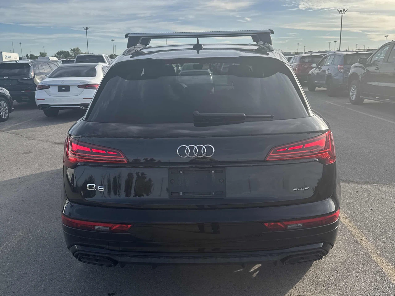 Audi Q5 * CARFAX * АВТО КРЕДИТ * ЦЕНА ДО БГ! - изображение 3